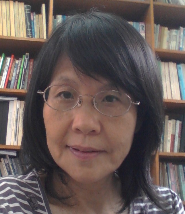 張雅君照片